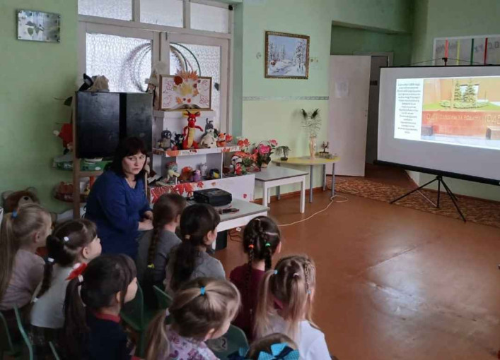 3 ДЕКАБРЯ - ДЕНЬ НЕИЗВЕСТНОГО СОЛДАТА 3 ДЕКАБРЯ - ДЕНЬ НЕИЗВЕСТНОГО СОЛДАТА.
