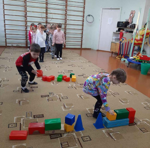 СУРОВЫЕ ДНИ ЛЕНИНГРАДА СУРОВЫЕ ДНИ ЛЕНИНГРАДА.